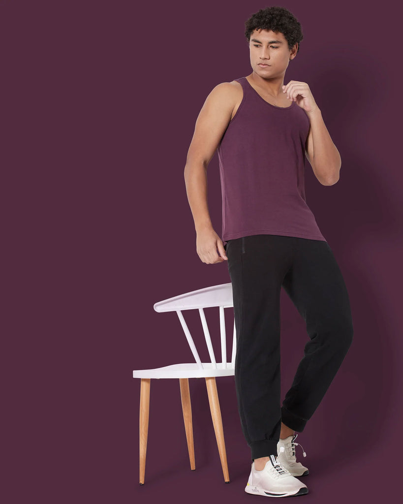 Melangebox Tank Top: Wine