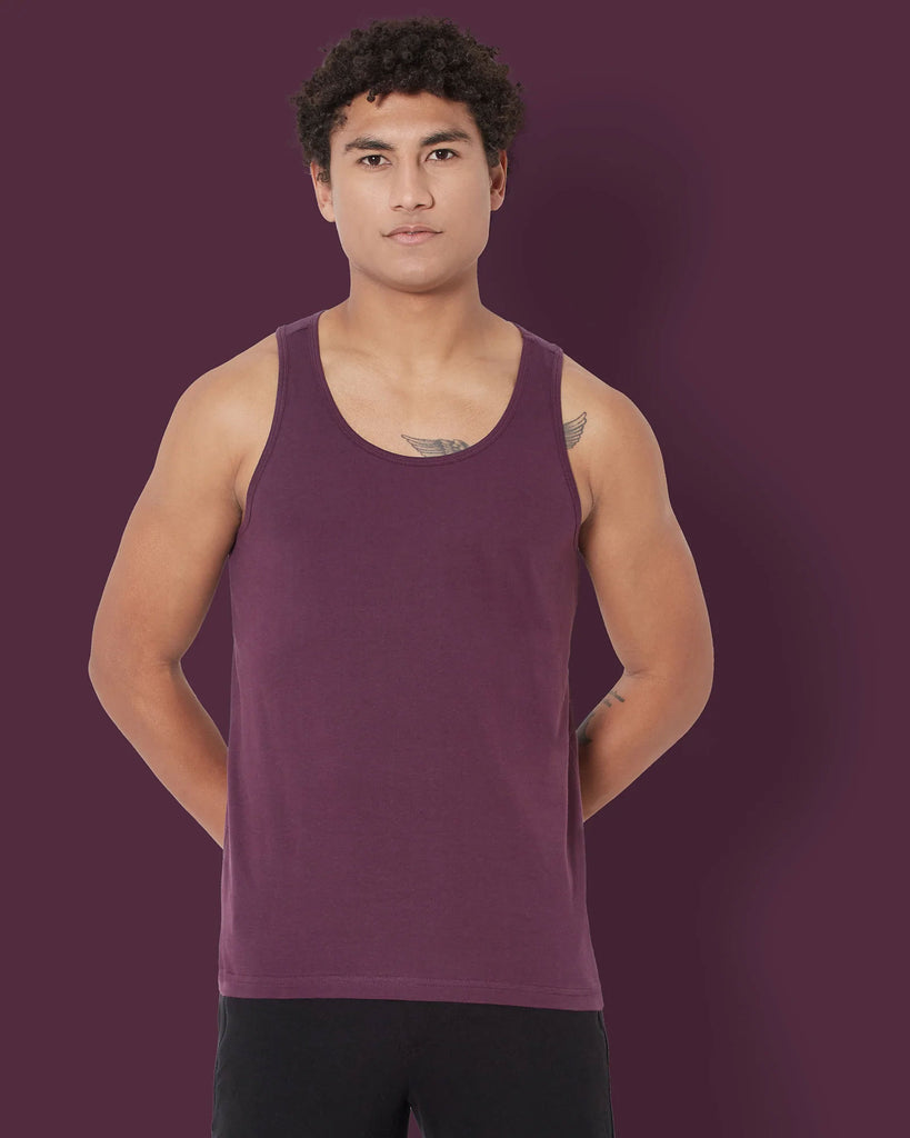 Melangebox Tank Top: Wine