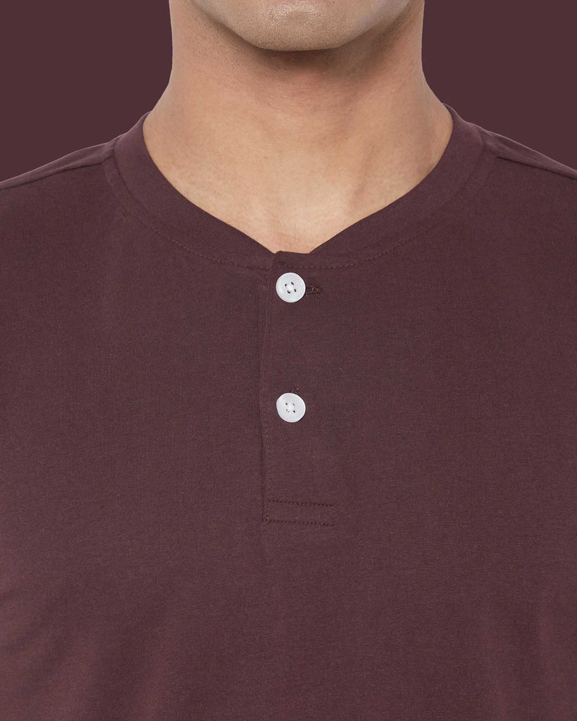 Melangebox Half Sleeves Henley: Chocolate