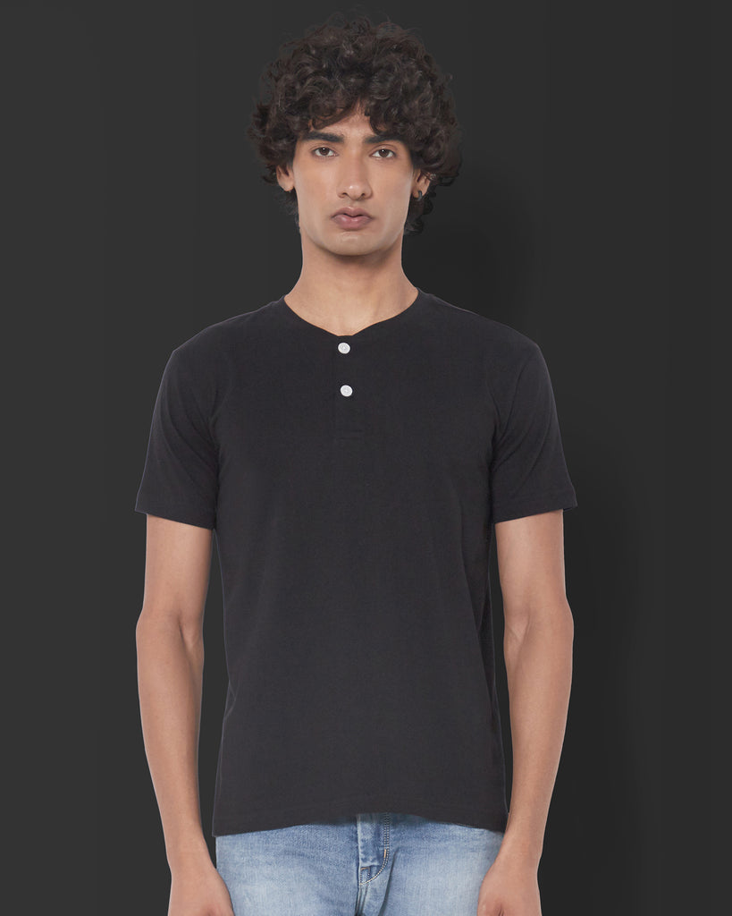 Melangebox Half Sleeves Henley: Black