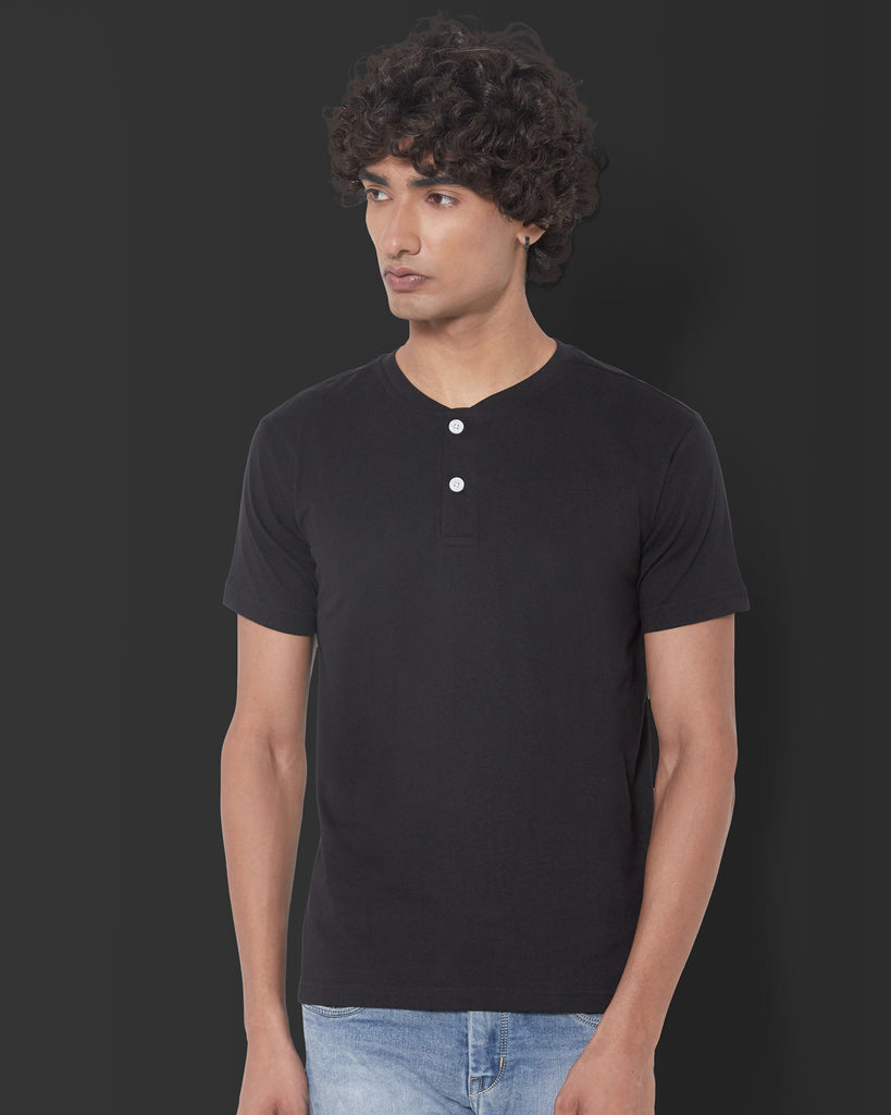 Melangebox Half Sleeves Henley: Black