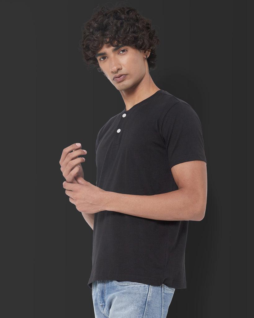 Melangebox Half Sleeves Henley: Black