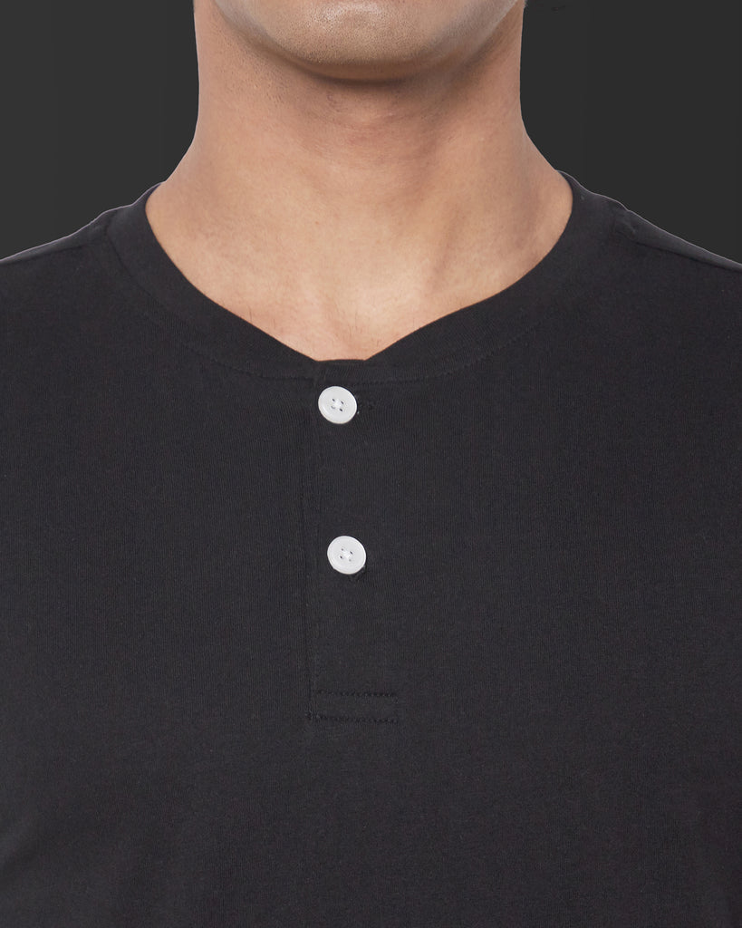 Melangebox Half Sleeves Henley: Black