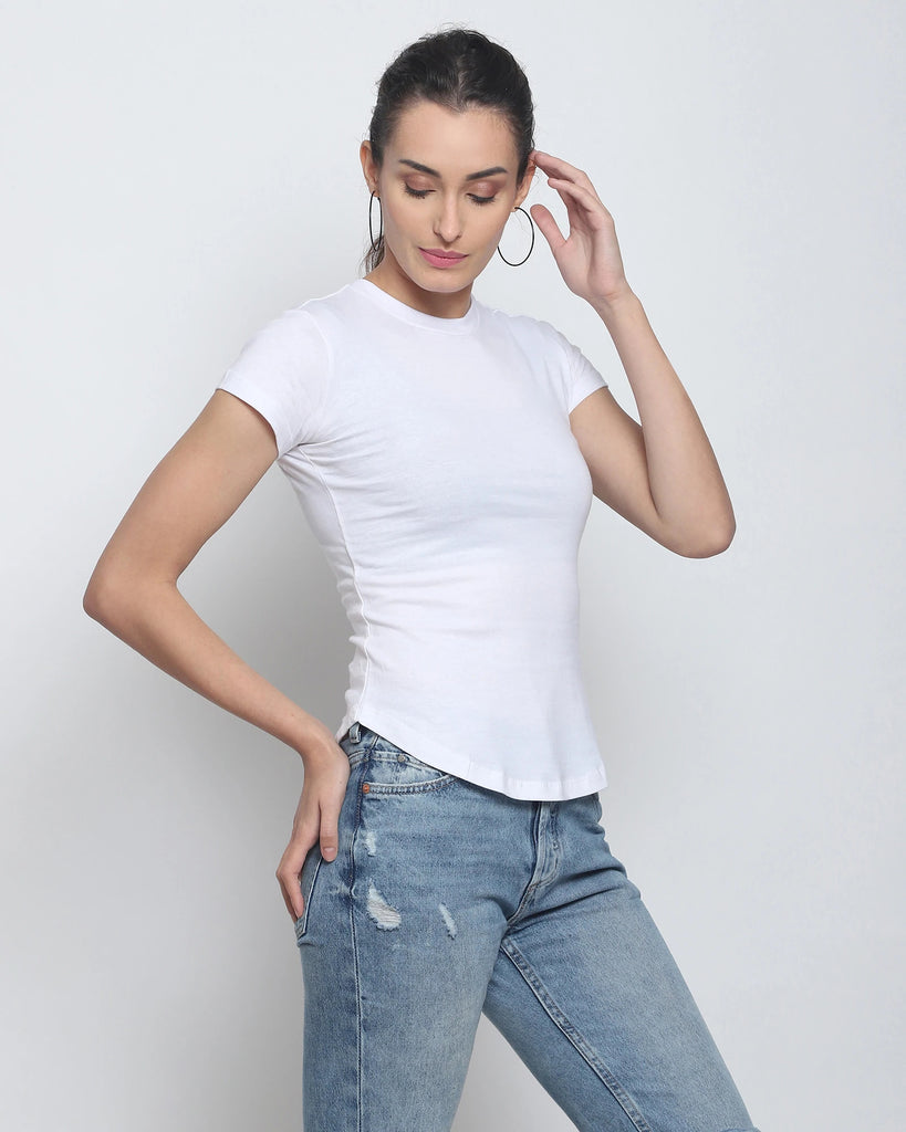 Melangebox Women Crew Neck Top: Solid White